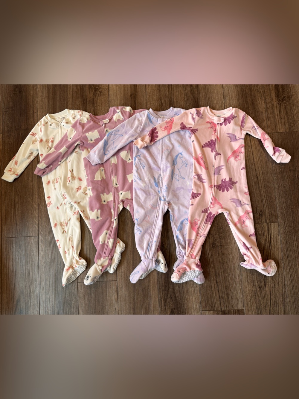 Carter’s set of 4 fleece footie pajamas pjs zippy 2t